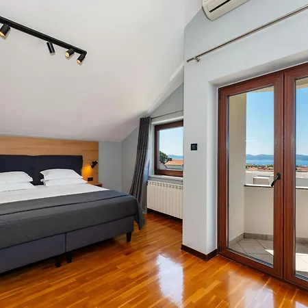 Villa Seaview Tia With Pool By Interhome *